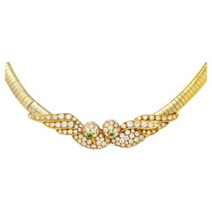 Van Cleef & Arpels French Diamonds Emerald 18 Karat Gold Love Bird Necklace