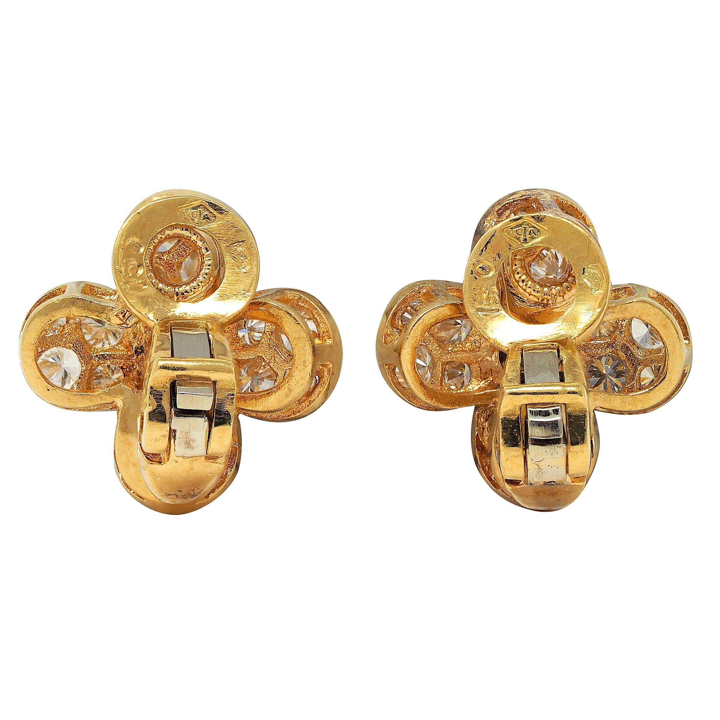 Van Cleef & Arpels French Ruby Diamond 18K Gold Alhambra Ear-Clip Earrings In Excellent Condition For Sale In Philadelphia, PA