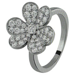 Van Cleef & Arpels Frivole 1 Flower Ring