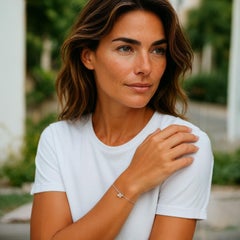 Van Cleef & Arpels Frivole Pulsera de diamantes de oro blanco de 18 quilates Número de serie VCA