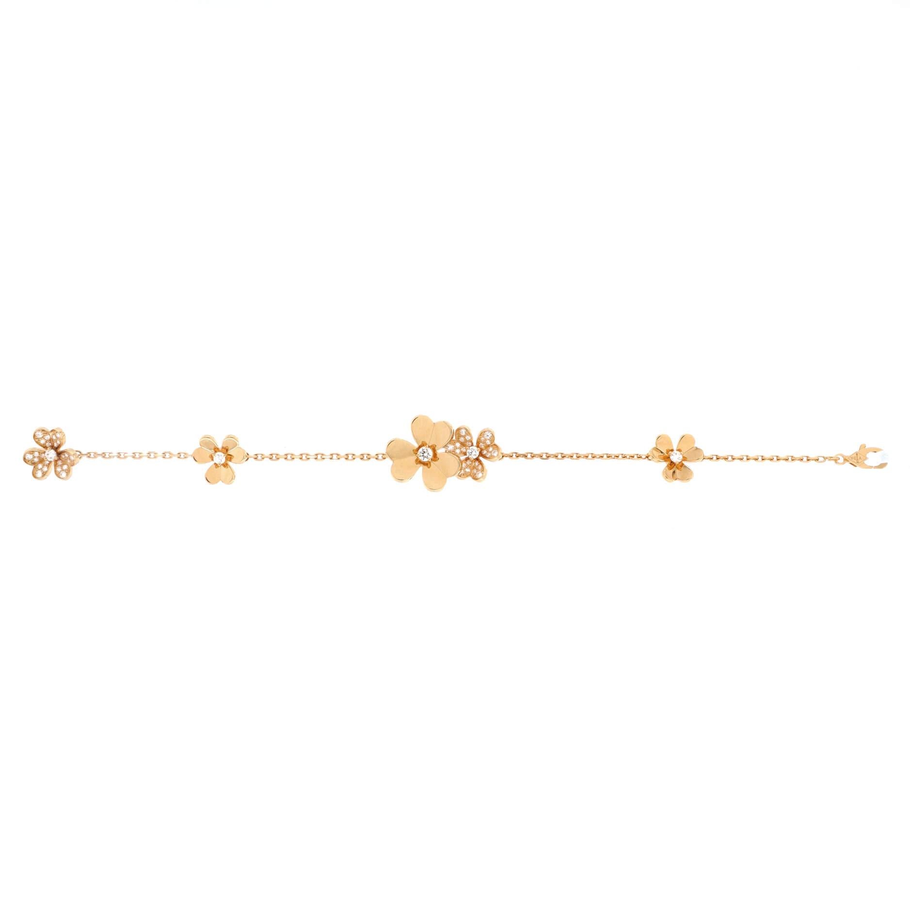 Van Cleef & Arpels Frivole 5 Motifs Bracelet 18K Yellow Gold with Diamonds In Good Condition In New York, NY