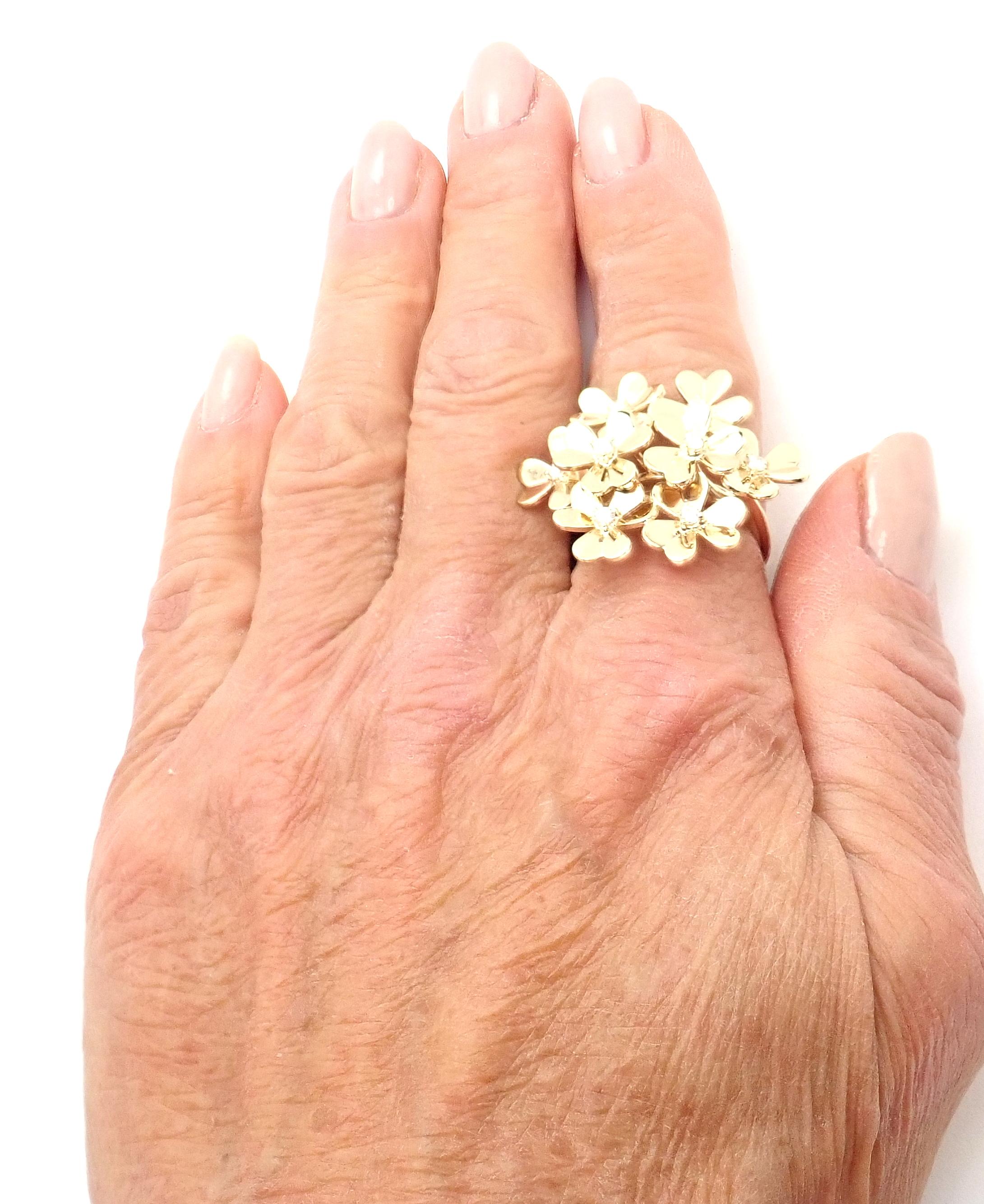 Van Cleef & Arpels Frivole 8 Flower Diamond Yellow Gold Ring 1