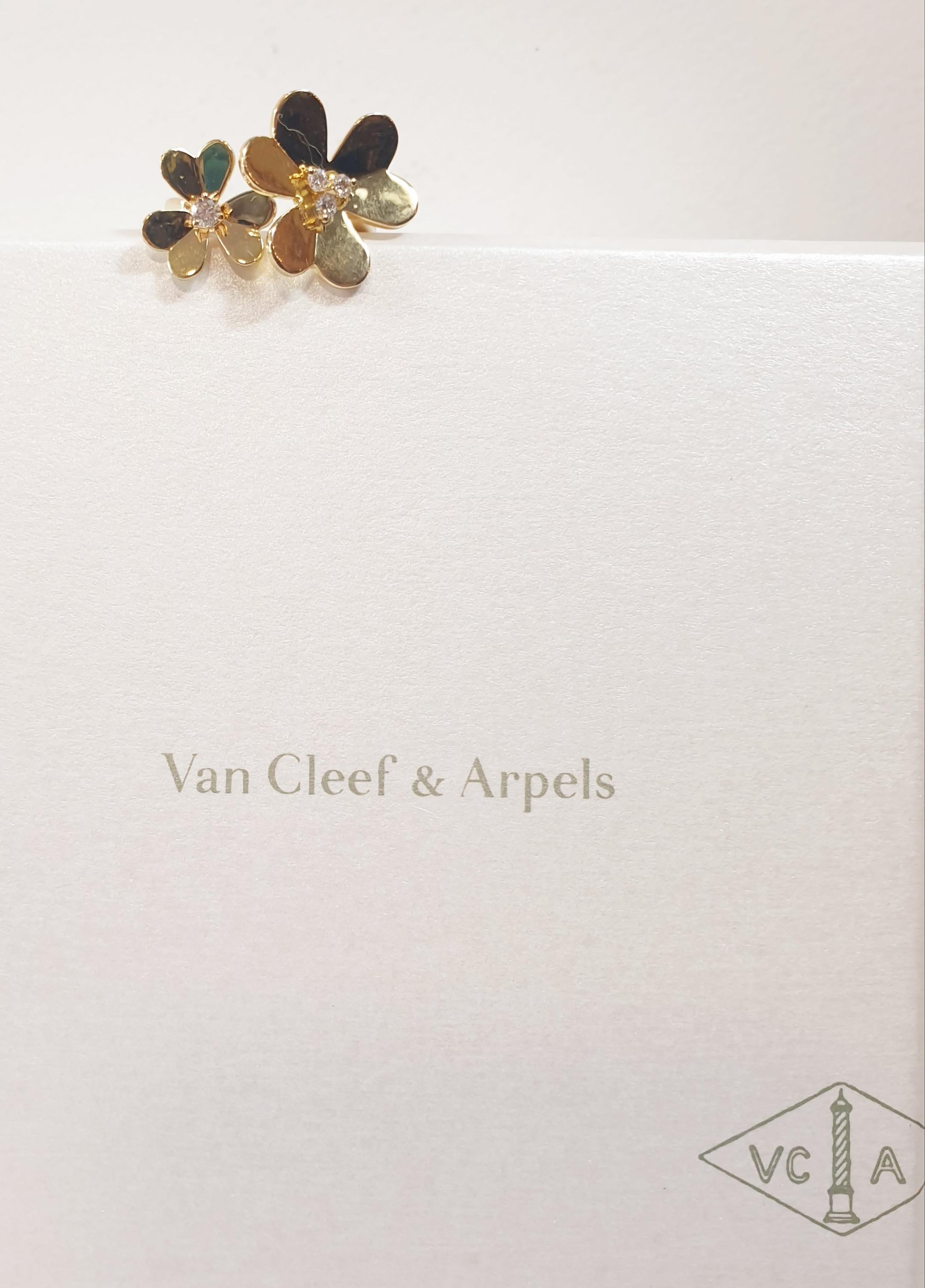 Van Cleef & Arpels Frivole Between Statement Ring in 18k Yellow Gold 1