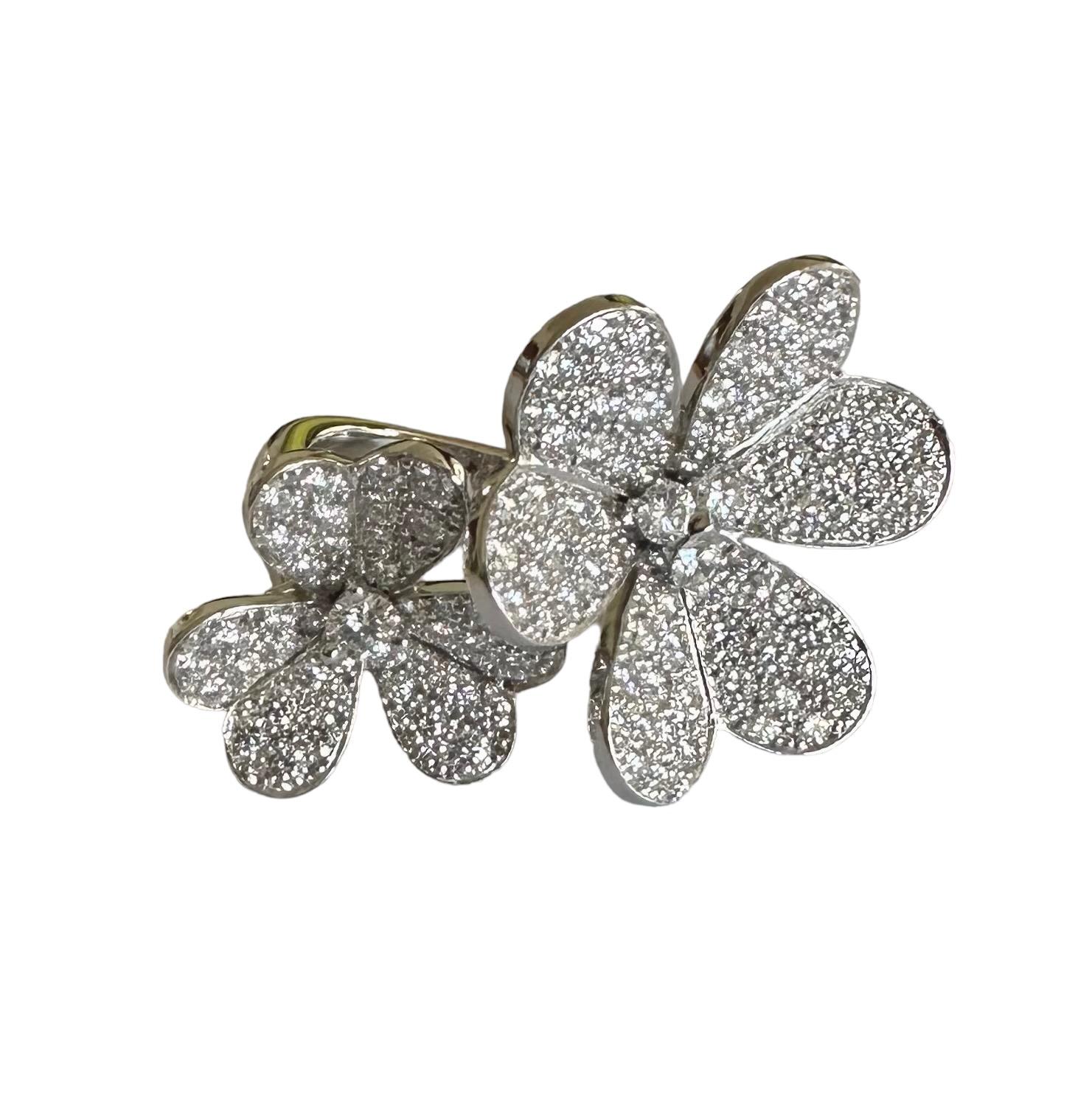 Van Cleef & Arpels Frivole Zwischen den Fingern 18K Weißgold Diamantring 4