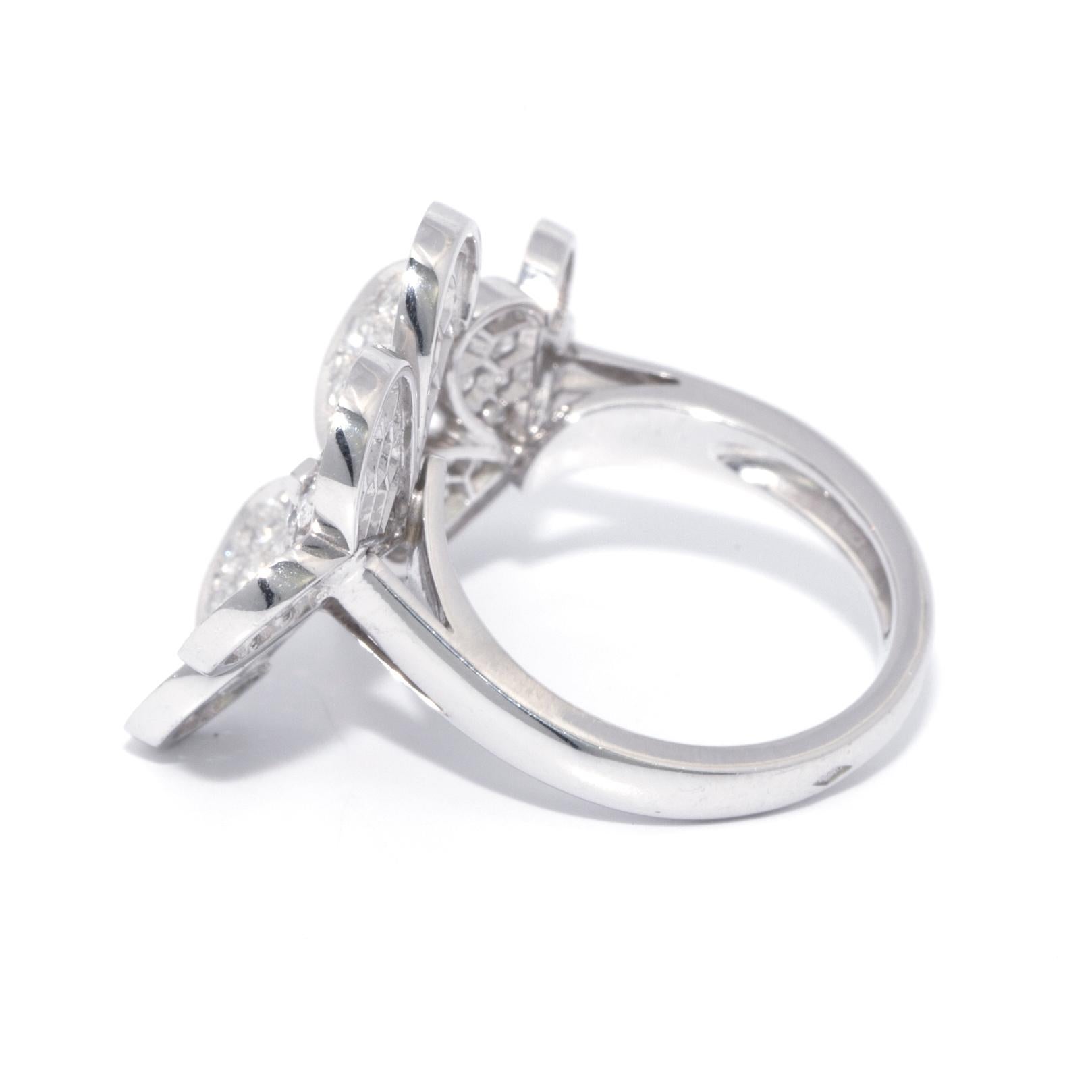 van cleef & arpels cosmos between the finger ring