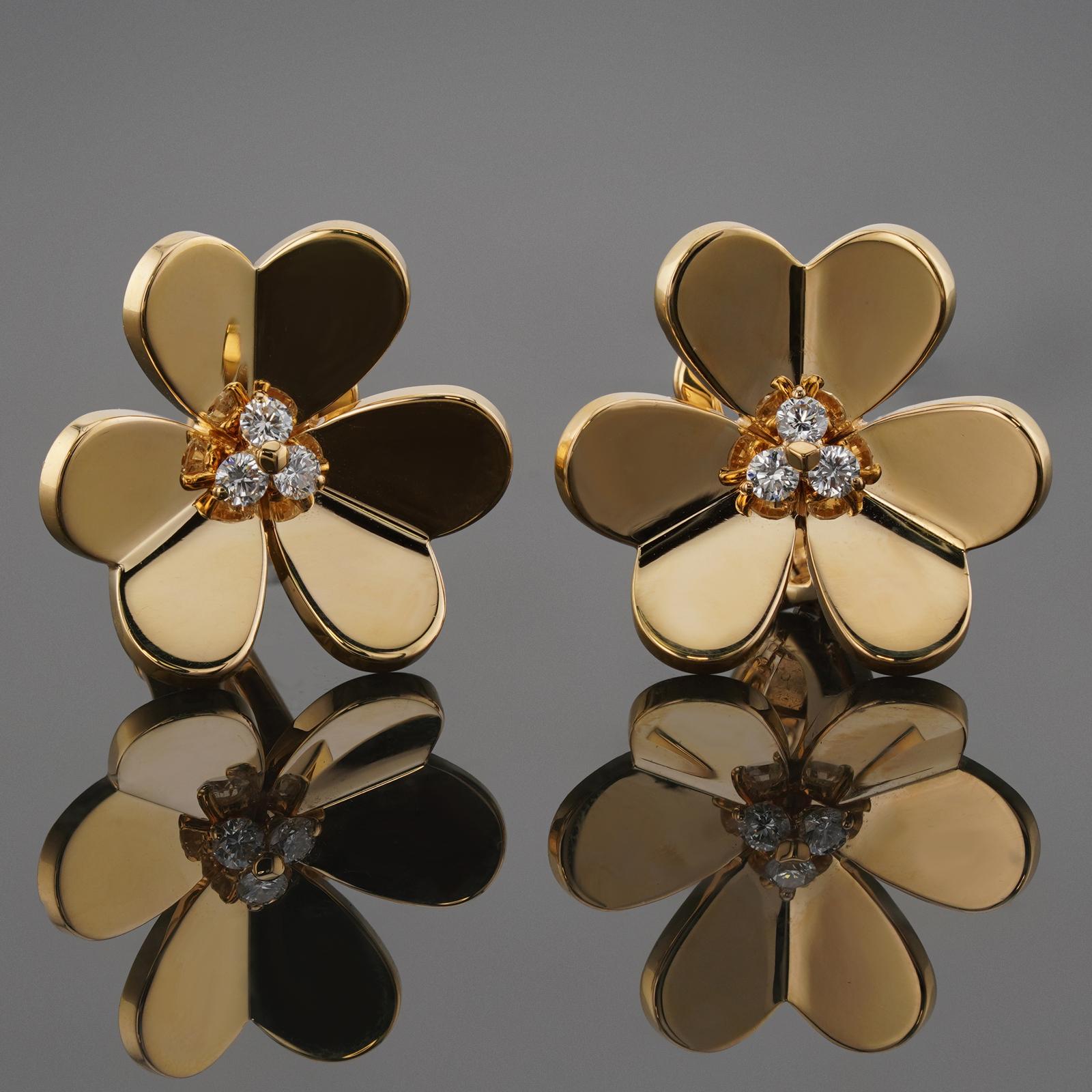 Diese fabelhaften Hebelohrringe von Van Cleef & Arpels aus der kultigen Frivole-Kollektion zeichnen sich durch ein Blumendesign aus, das in 18 Karat Gelbgold gefertigt und mit 6 runden Diamanten im Brillantschliff D-E-F VVS1-VVS2 mit einem