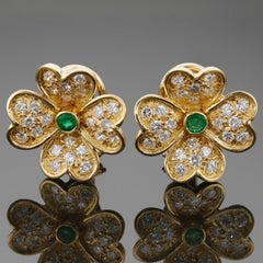 Van Cleef & Arpels Frivole, petites boucles d'oreilles en or jaune 18 carats avec diamants et émeraudes