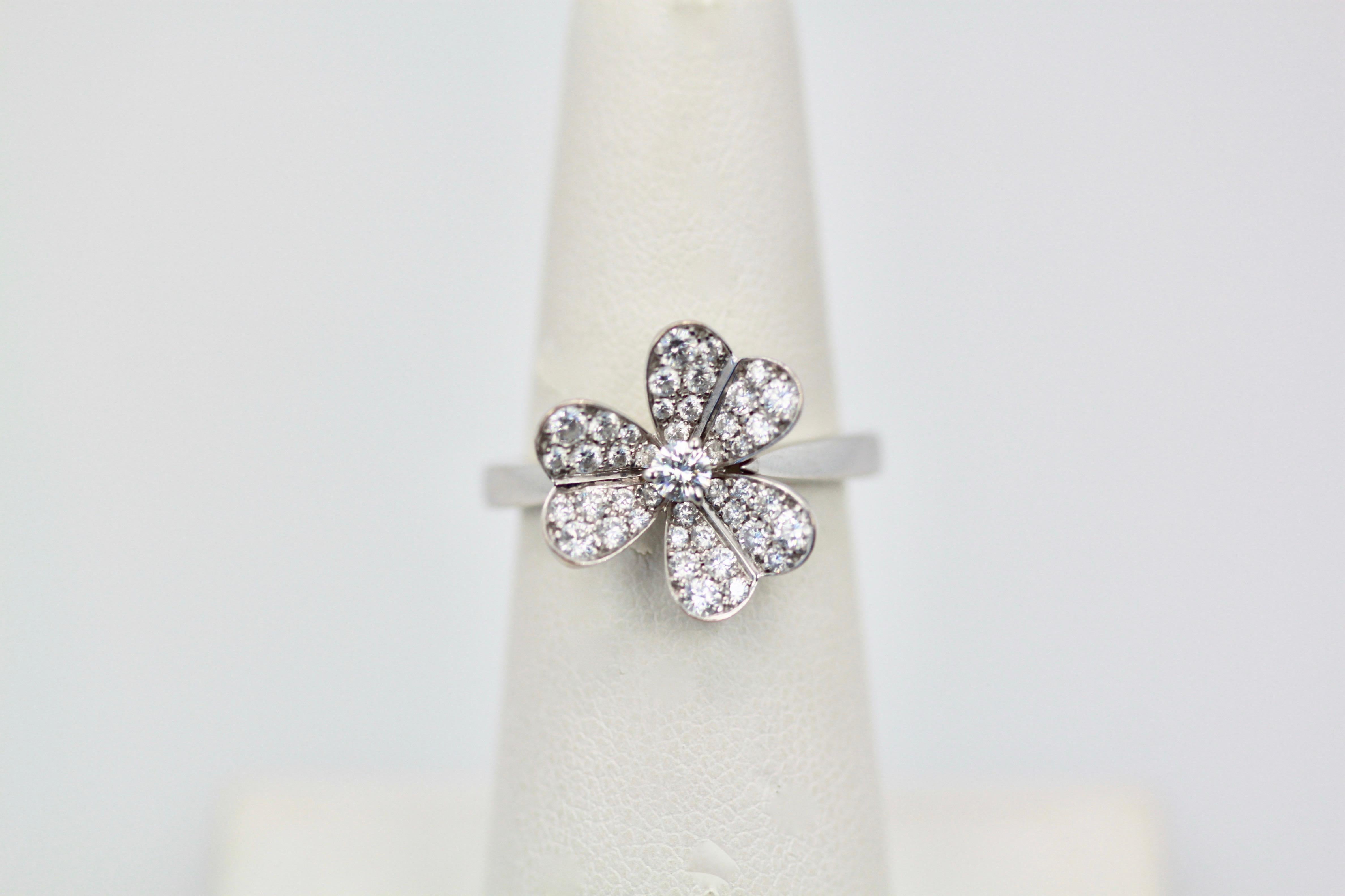 Van Cleef & Arpels Frivole Diamond Ring In Excellent Condition In North Hollywood, CA