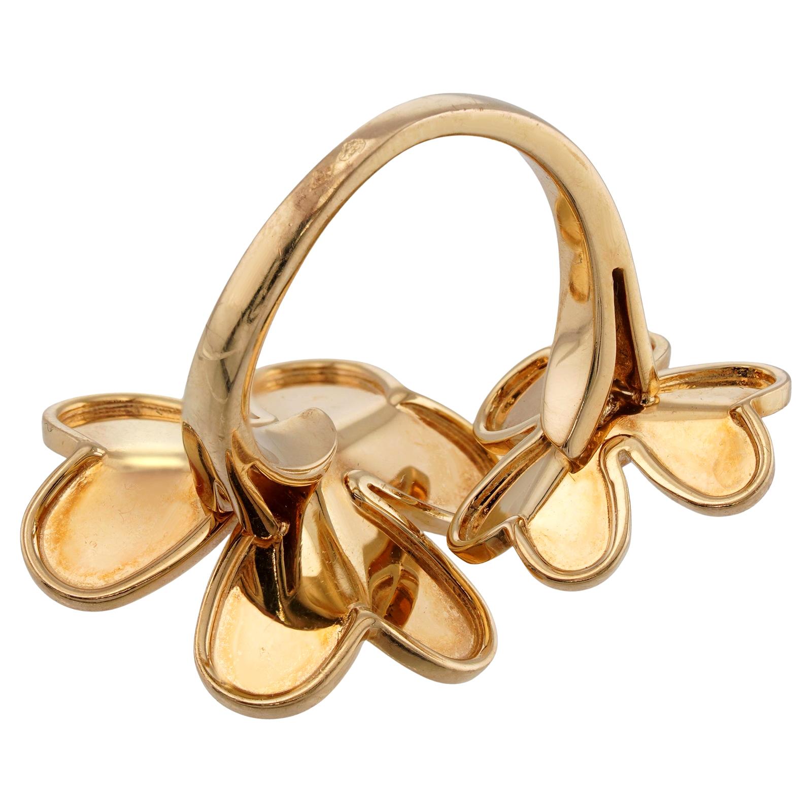 VAN CLEEF & ARPELS Frivole Diamond Yellow Gold Between-the-Finger Ring For Sale 1