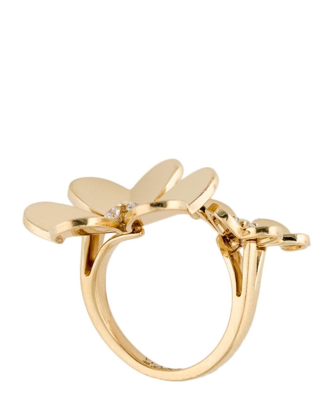 Contemporary Van Cleef & Arpels Frivole Double Flowers Ring In 18Kt Yellow Gold With Diamonds