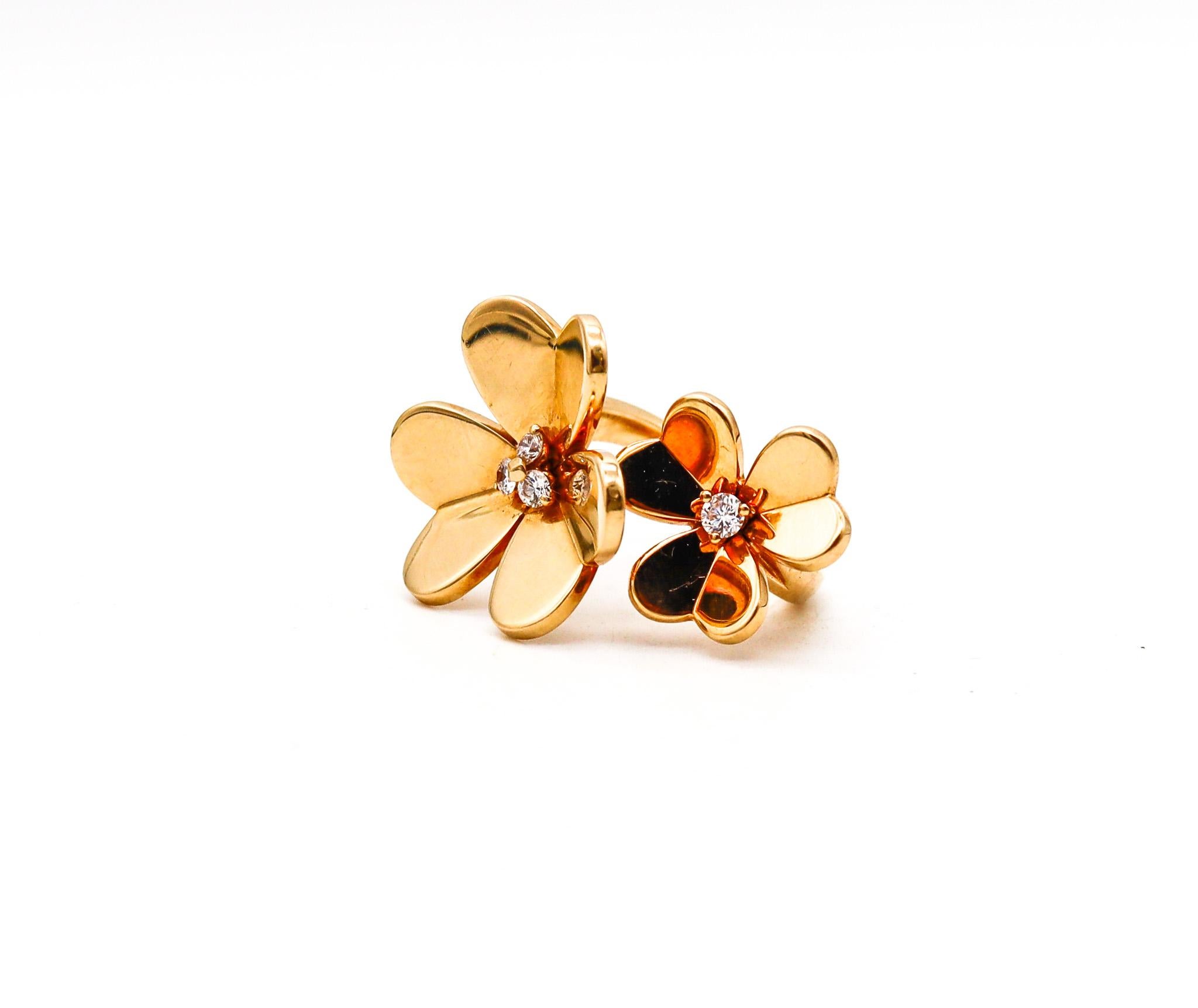 Brilliant Cut Van Cleef & Arpels Frivole Double Flowers Ring In 18Kt Yellow Gold With Diamonds