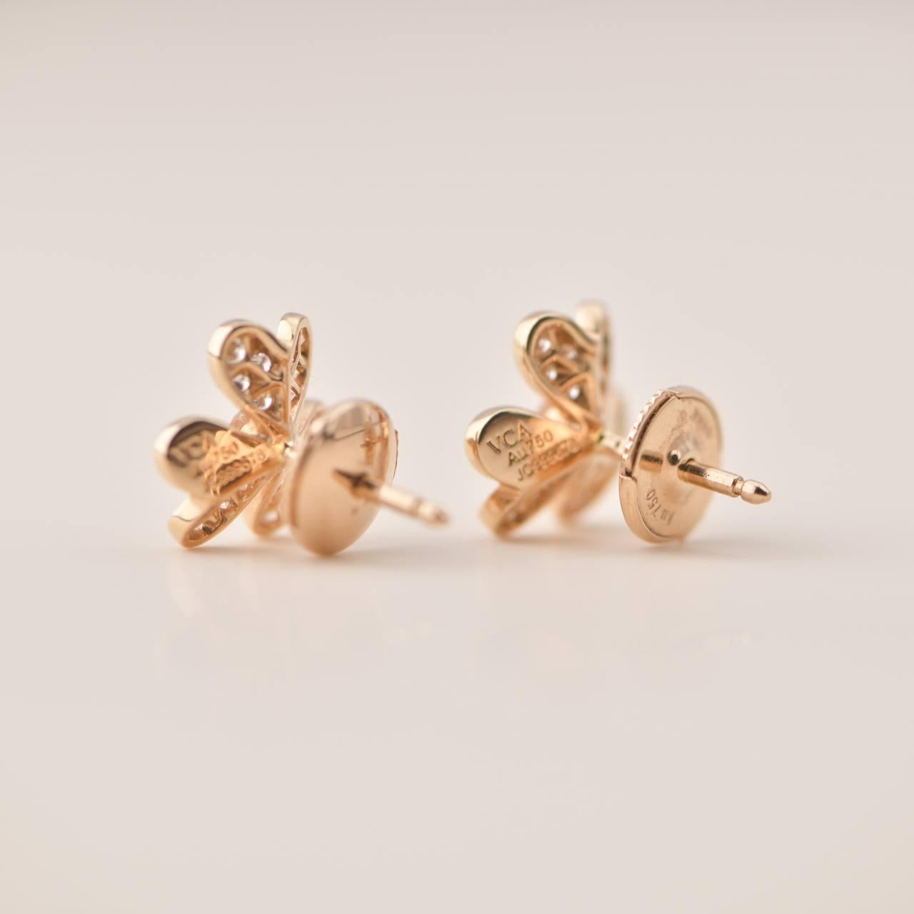 Van Cleef & Arpels Boucles d'oreilles fleur Frivole en or rose et diamants Excellent état - En vente à Banbury, GB