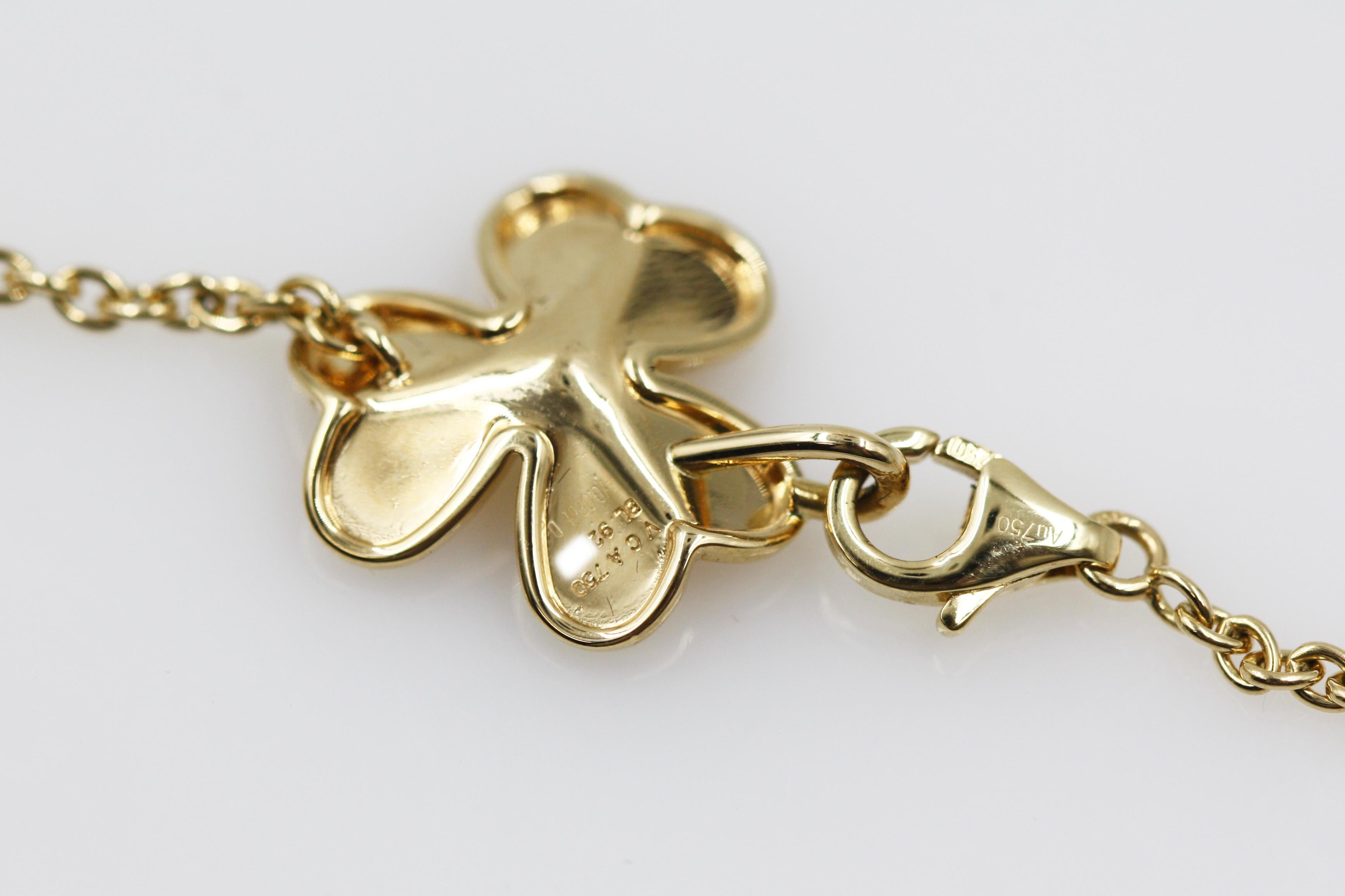 Women's Van Cleef & Arpels Frivole Necklace 9 Flowers, 18 Karat Yellow Gold, Diamond For Sale