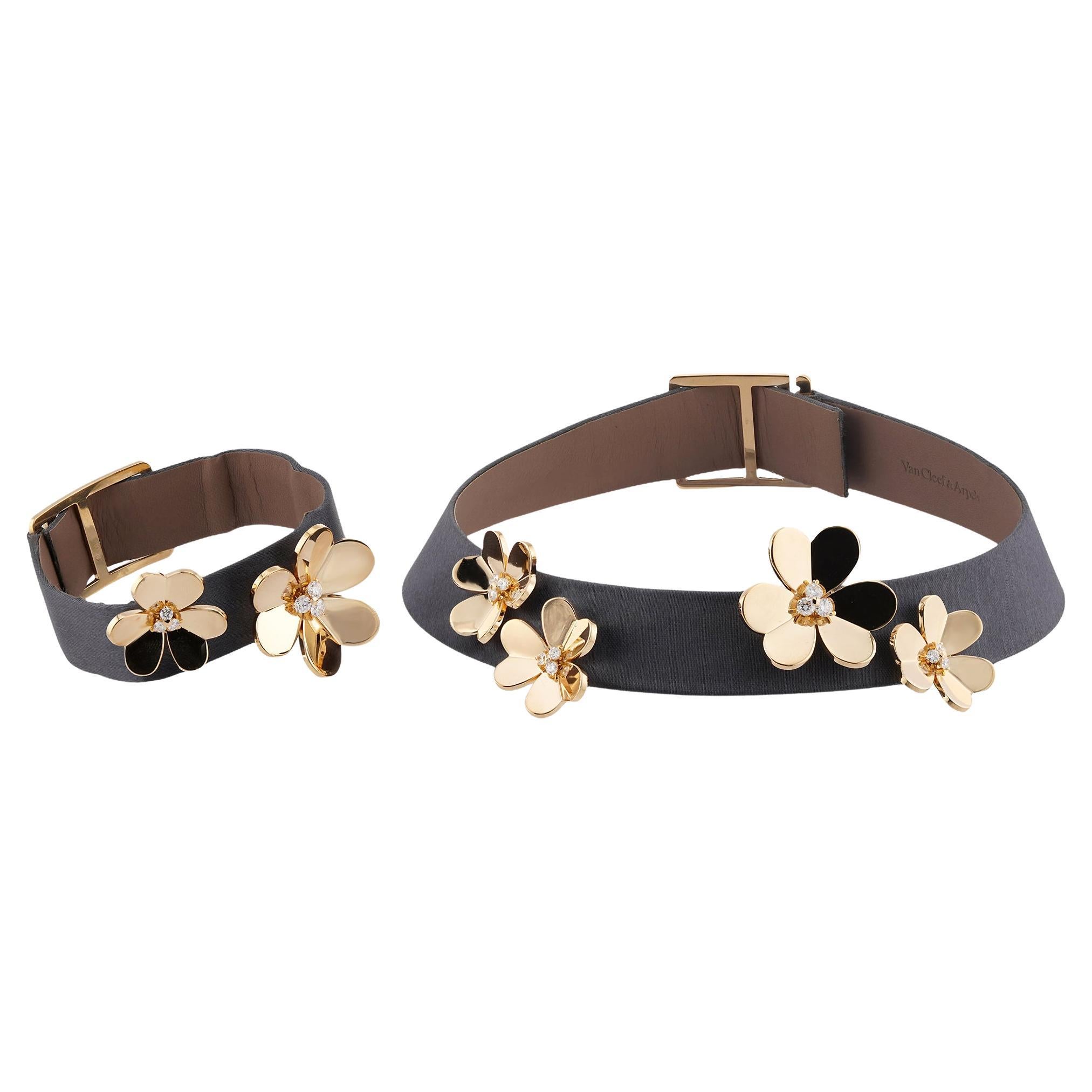 VAN CLEEF 
ARPELS Frivole Revena Leder Diamant Gold Blume Halsband 
Armband im Angebot