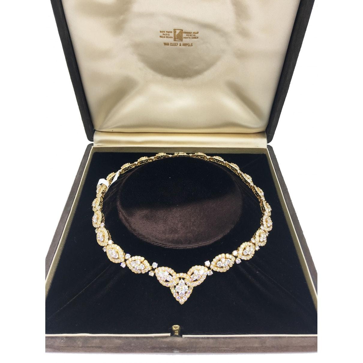 Van Cleef & Arpels Halskette aus 18 Karat Gelbgold mit 42,00 Karat Diamanten im Zustand „Hervorragend“ im Angebot in New York, NY