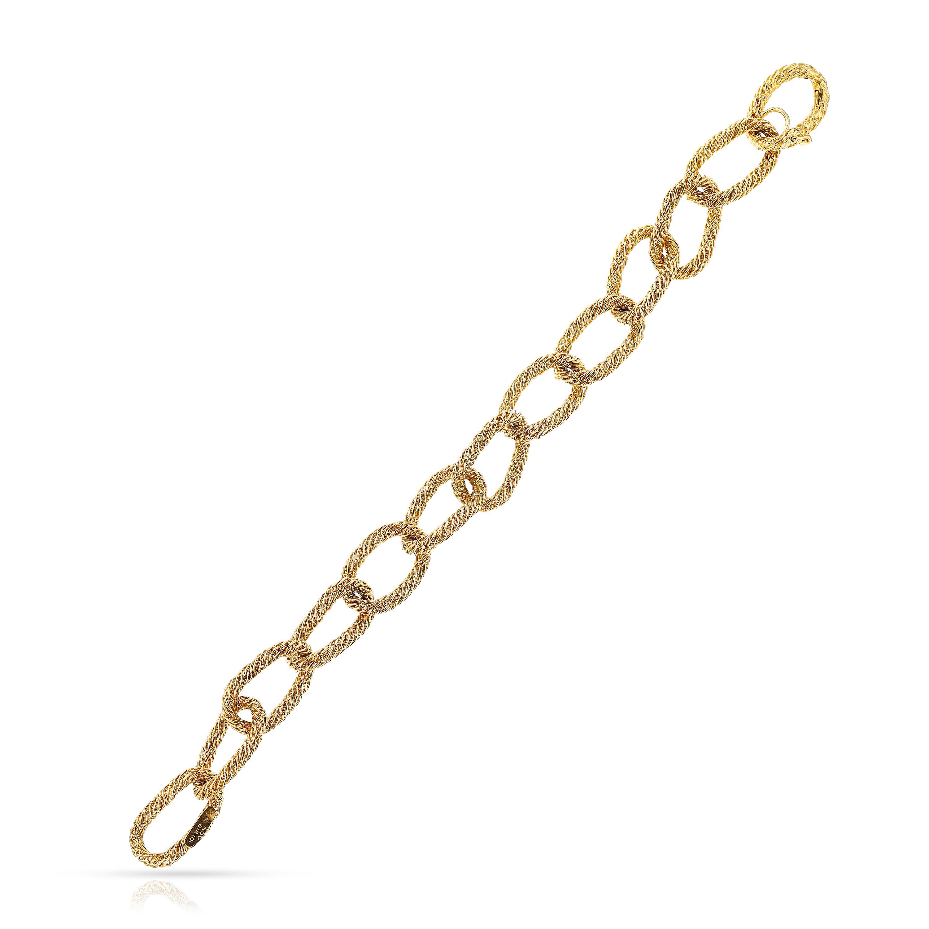Women's or Men's Van Cleef & Arpels George L’Enfant Gold Bracelet, 18k For Sale