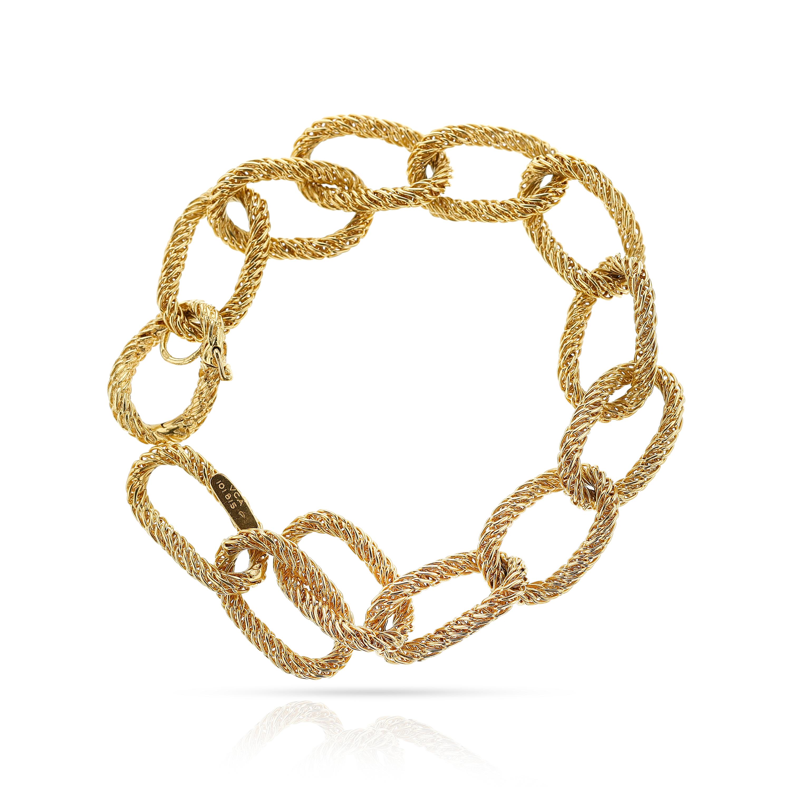 Van Cleef & Arpels George L’Enfant Gold Bracelet, 18k For Sale 2