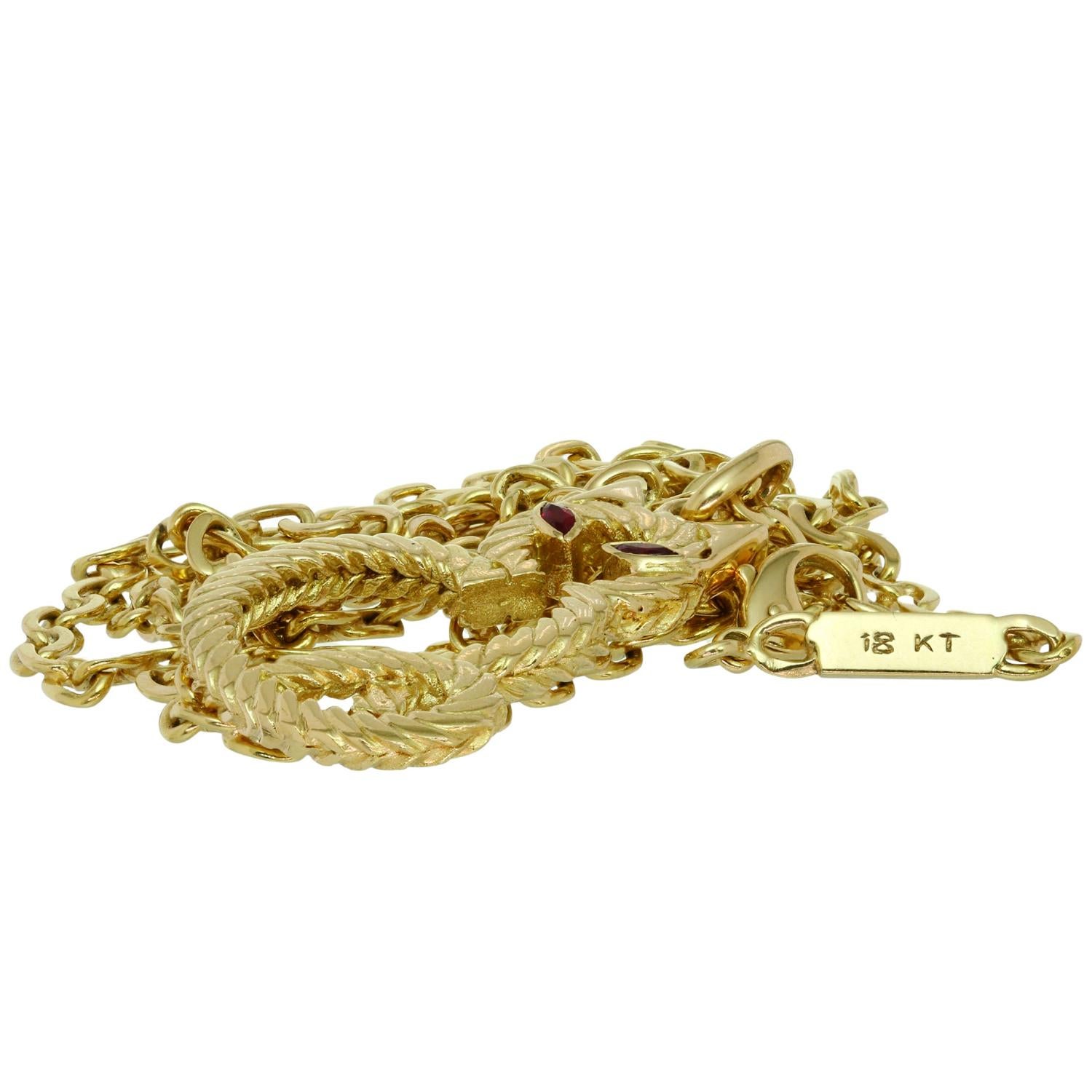 VAN CLEEF & ARPELS Collier pendentif chat George L'Enfant en or jaune et rubis en vente 4