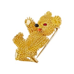 Van Cleef & Arpels Georges L'Enfant France Broche ours en or et rubis