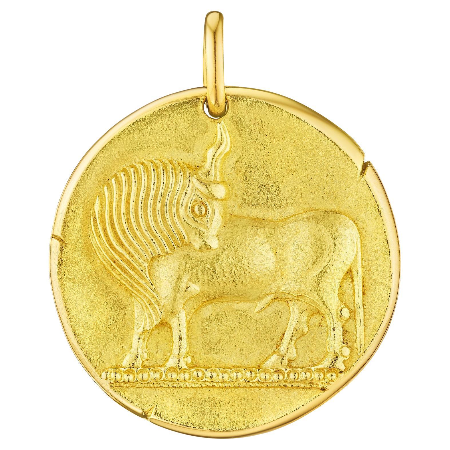 Van Cleef & Arpels Georges L'Enfant Vintage Taurus Zodiac Gold Charm Pendant