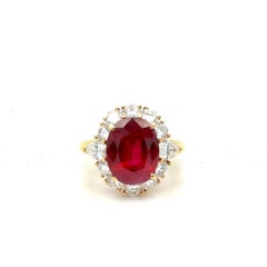 Van Cleef & Arpels GIA 7.03ct Ruby & 18K Yellow Gold Ring