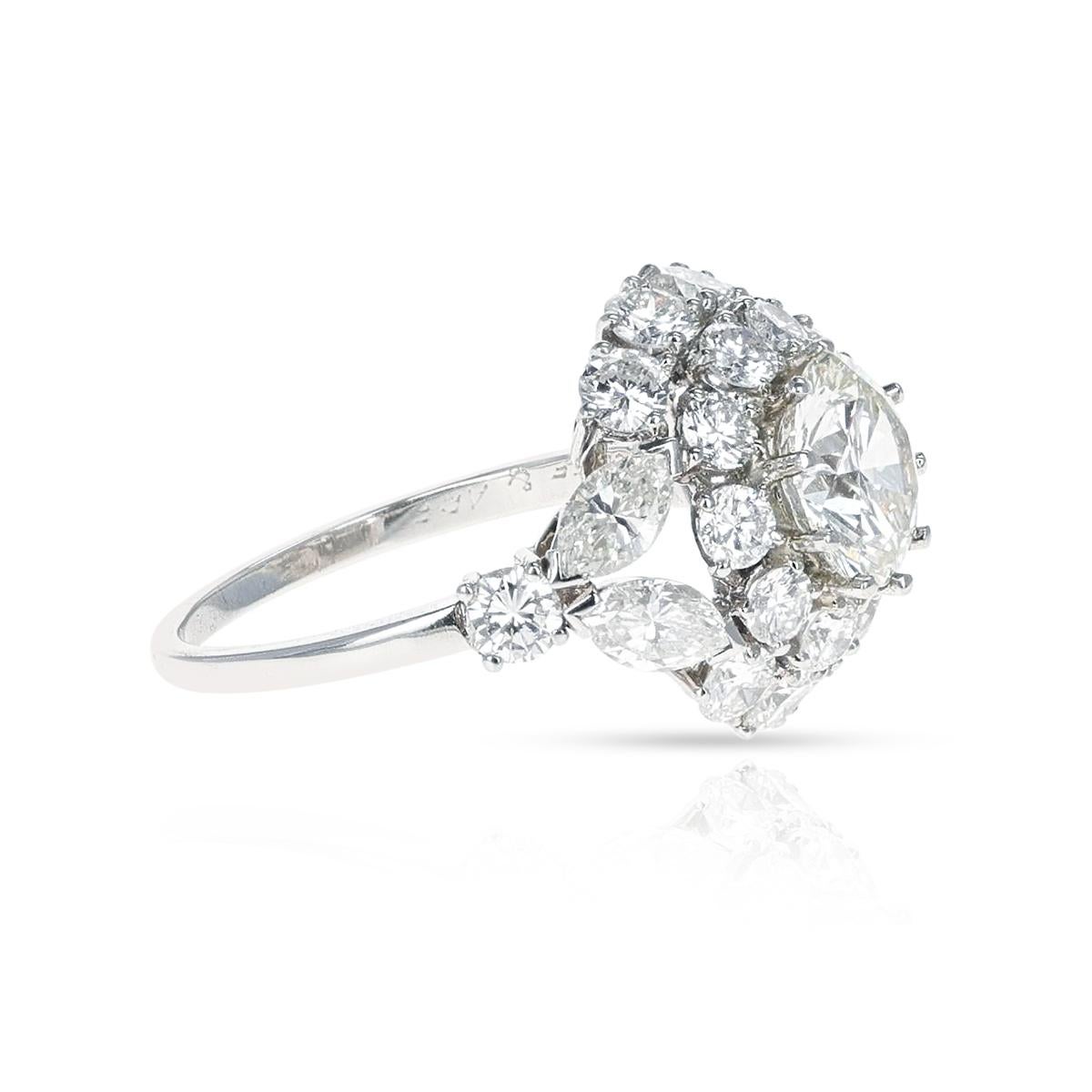 Round Cut Van Cleef & Arpels GIA Certified 1.86 Ct. Center Diamond Ring, Platinum For Sale