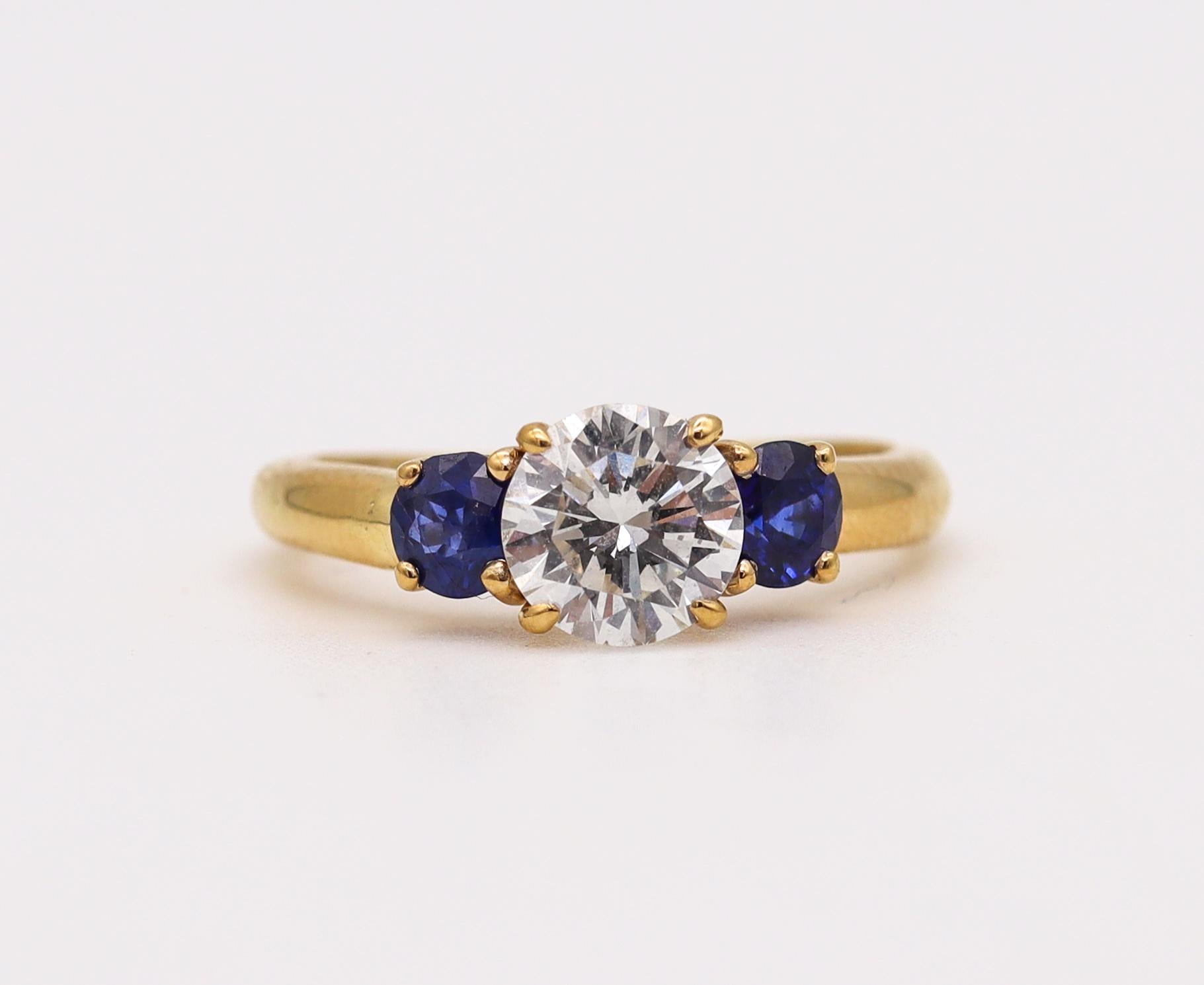 Modernist Van Cleef & Arpels Gia Certified Gems Ring in 18Kt Gold with Diamond & Sapphires