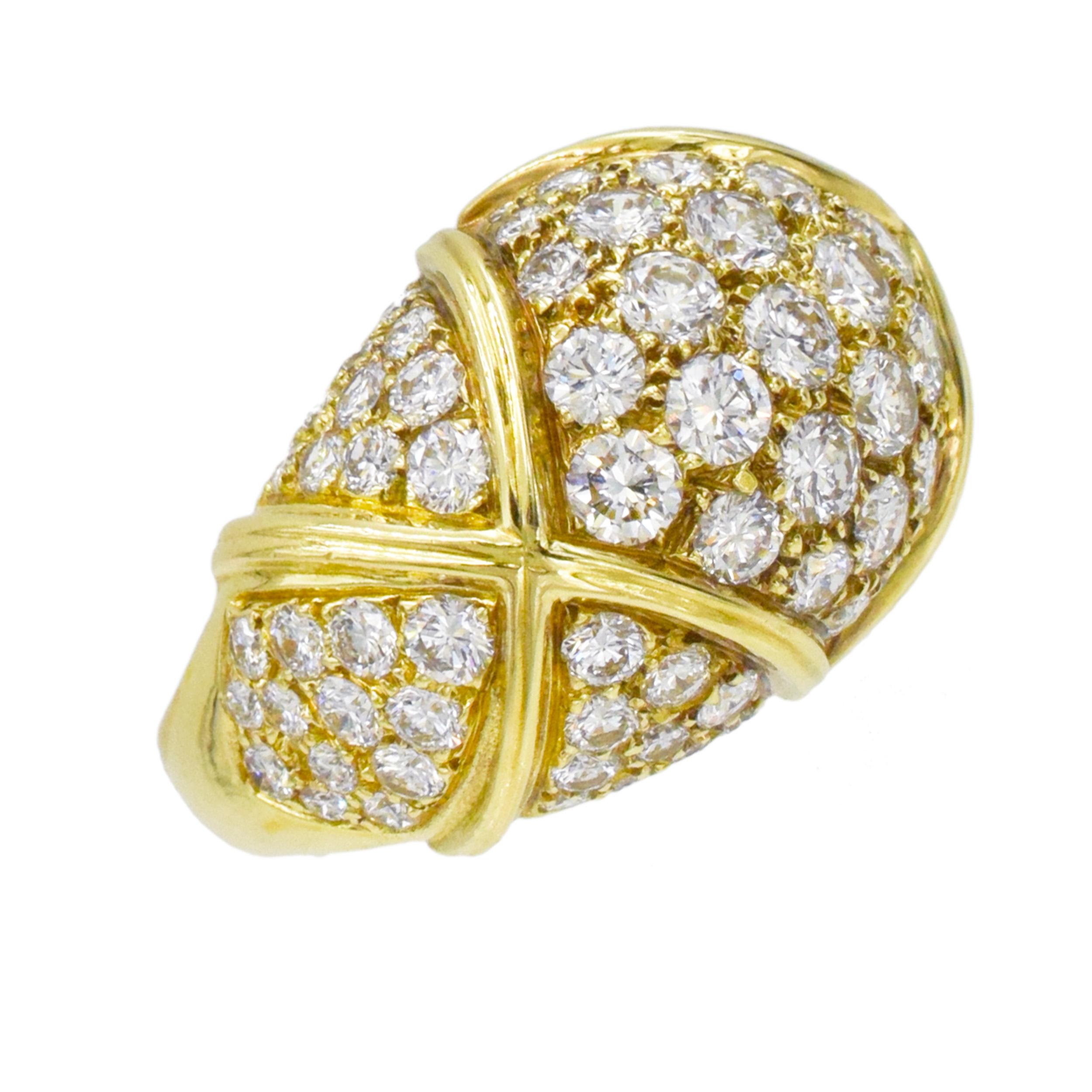 Van Cleef & Arpels Gold and Diamond Dome Ring For Sale 4