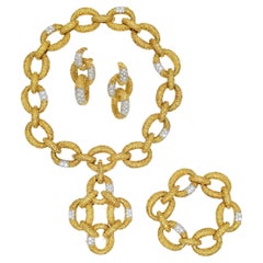 Van Cleef & Arpels Gold and Diamond Suite of 'Chevalerie' Jewels France