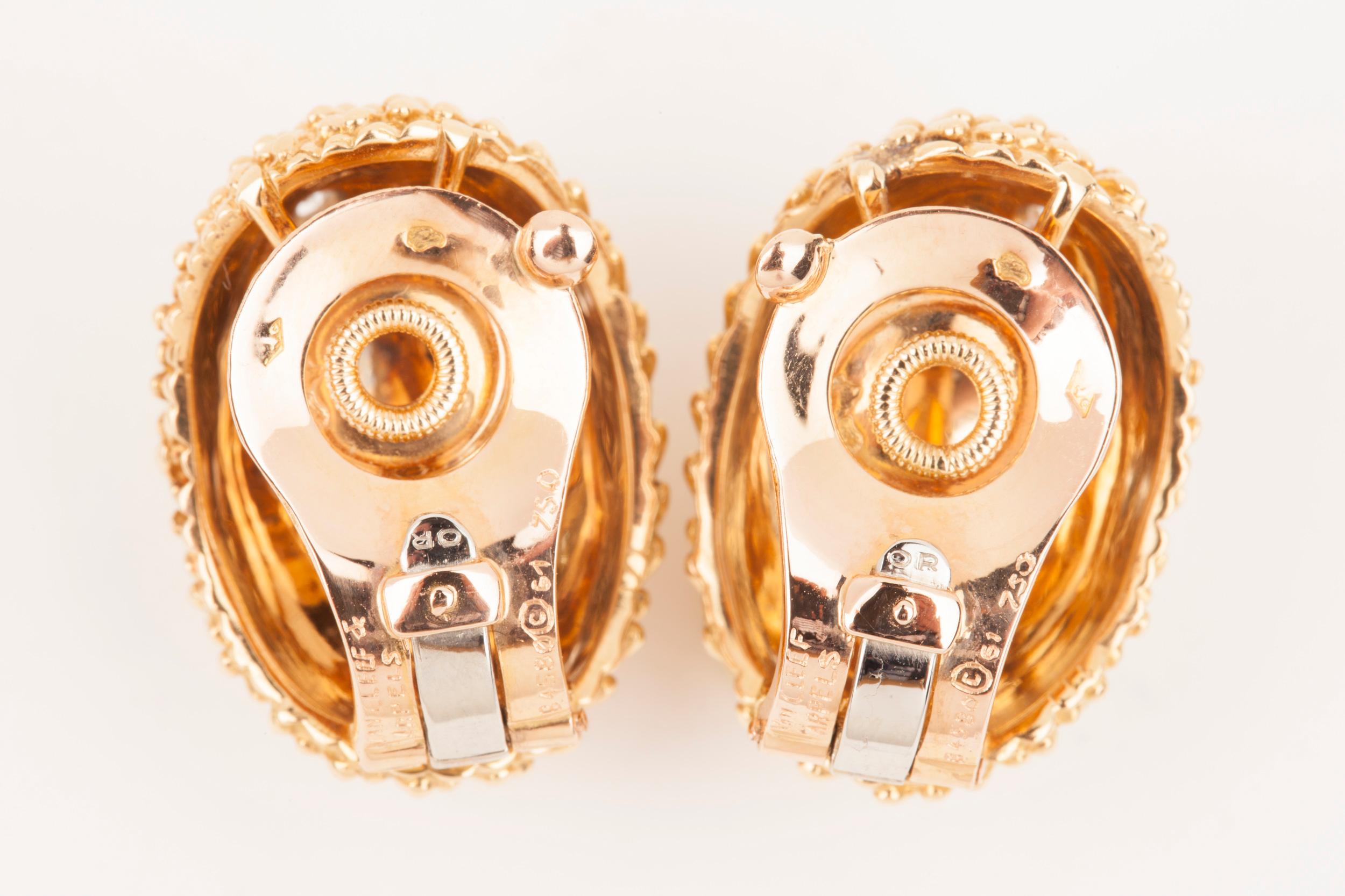Women's Van Cleef & Arpels Gold and Diamonds Earrings