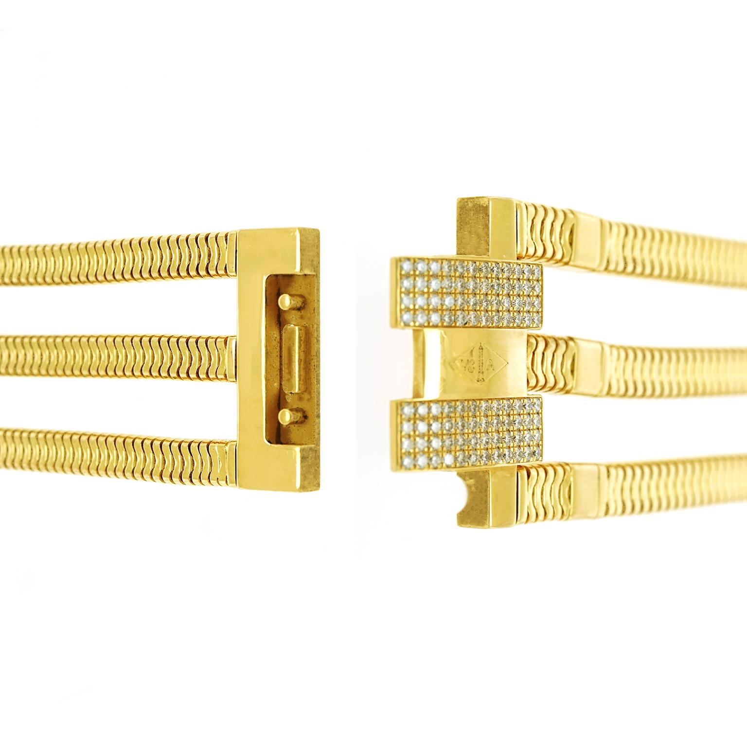 Van Cleef & Arpels Gold and Diamonds Ladies Wristwatch 4