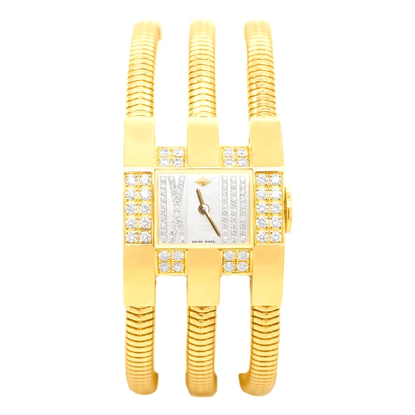 Van Cleef & Arpels Gold and Diamonds Ladies Wristwatch