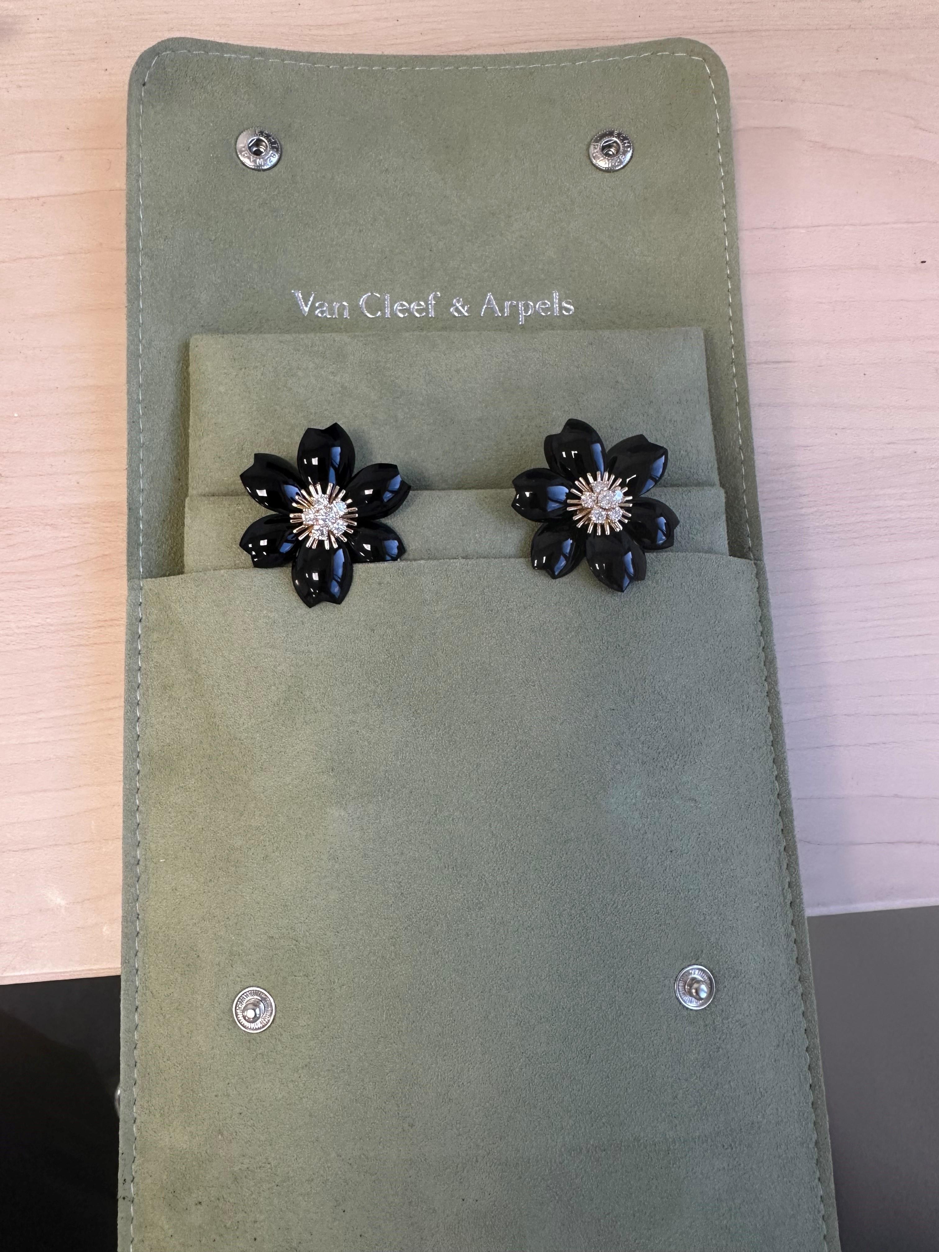 Women's Van Cleef & Arpels Gold, Black Onyx and Diamond 'Rose de Noel' Earrings