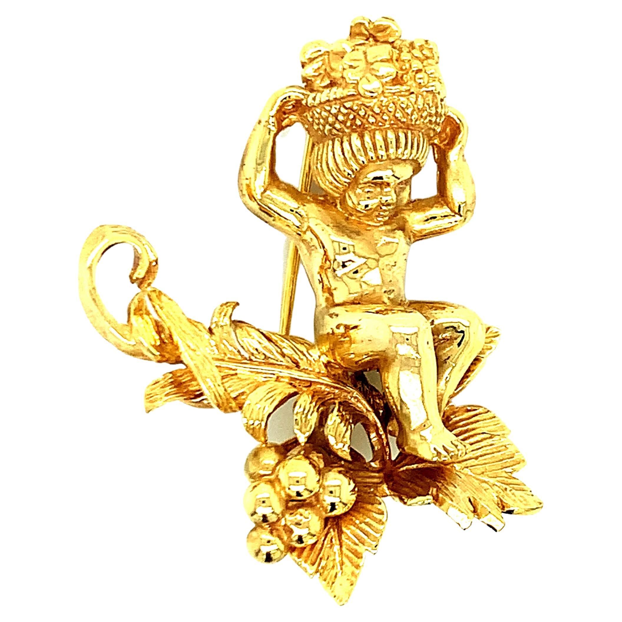 Van Cleef & Arpels Gold Brooch