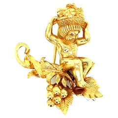 Van Cleef & Arpels Gold Brooch