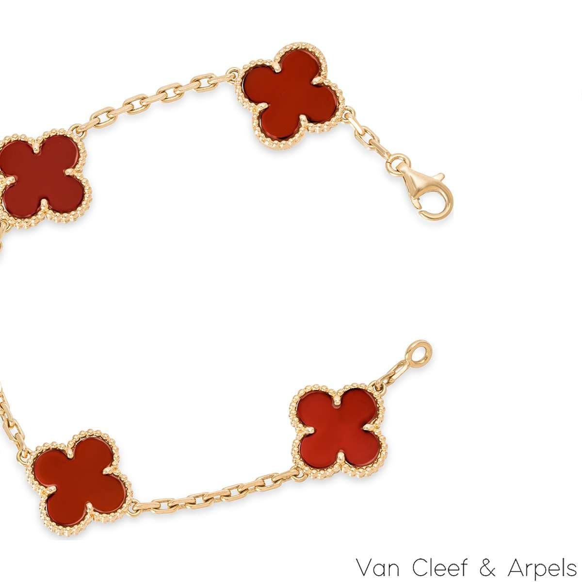 Van Cleef & Arpels, bracelet vintage Alhambra à 5 motifs en cornaline d'or VCARD35500 en vente 1