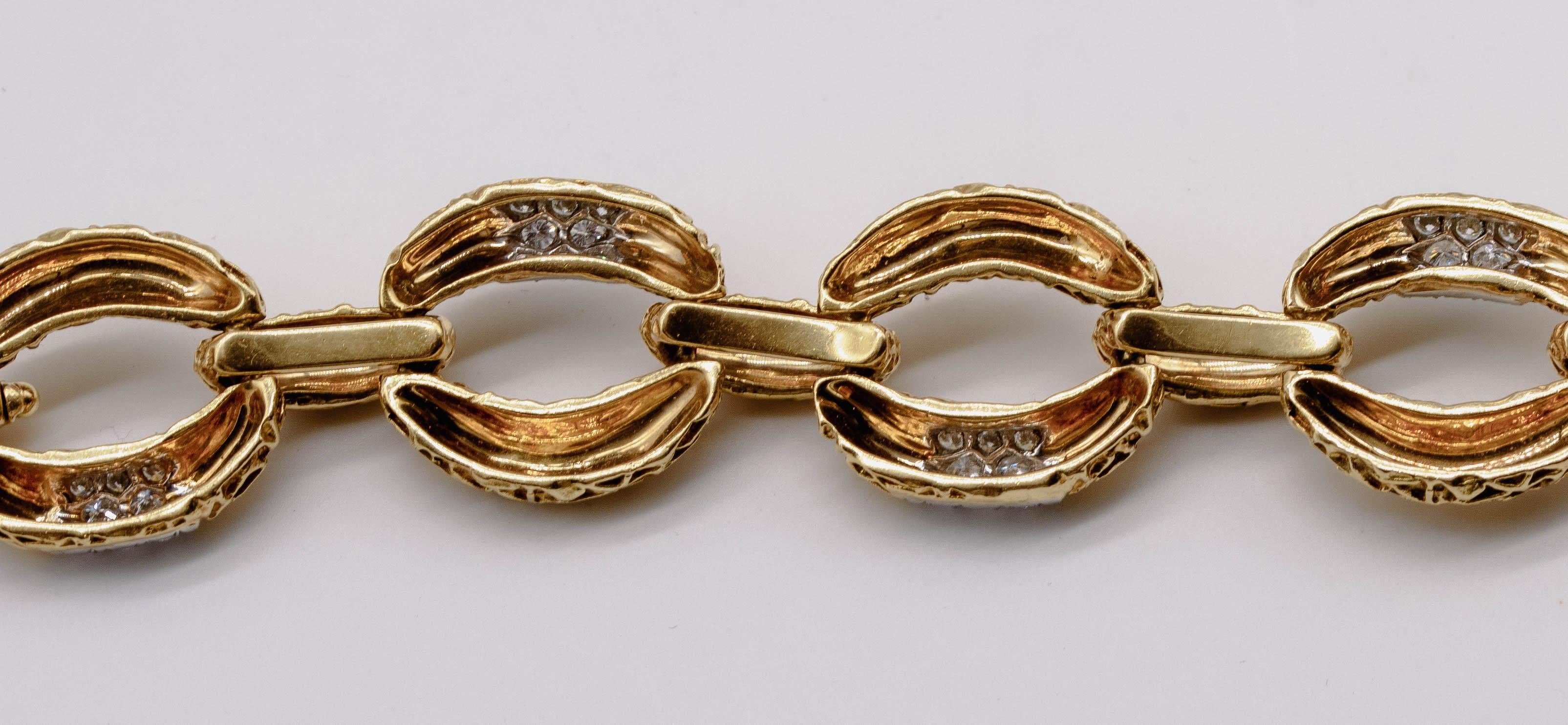 Van Cleef & Arpels Gold-Diamant-Armband im Angebot 3