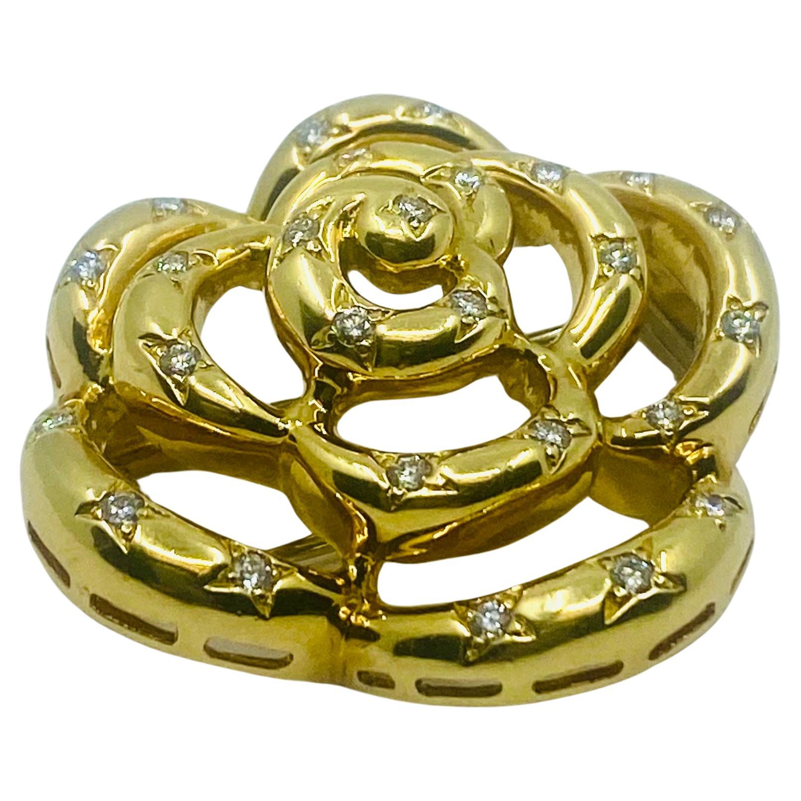 Van Cleef & Arpels Kamelienbrosche aus Gold mit Diamanten Damen im Angebot