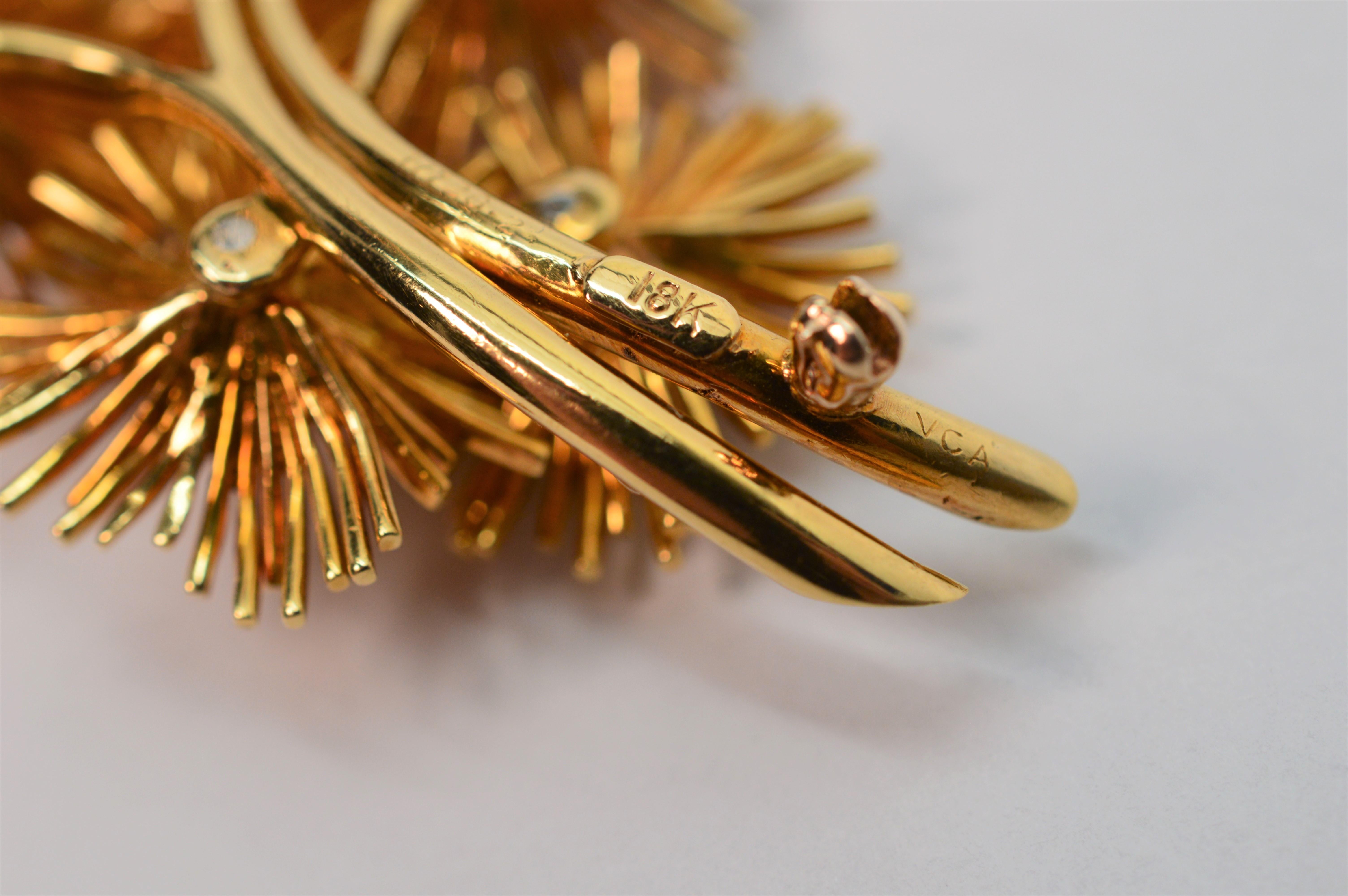 Van Cleef & Arpels Broche en forme de buste floral en or et diamants 3