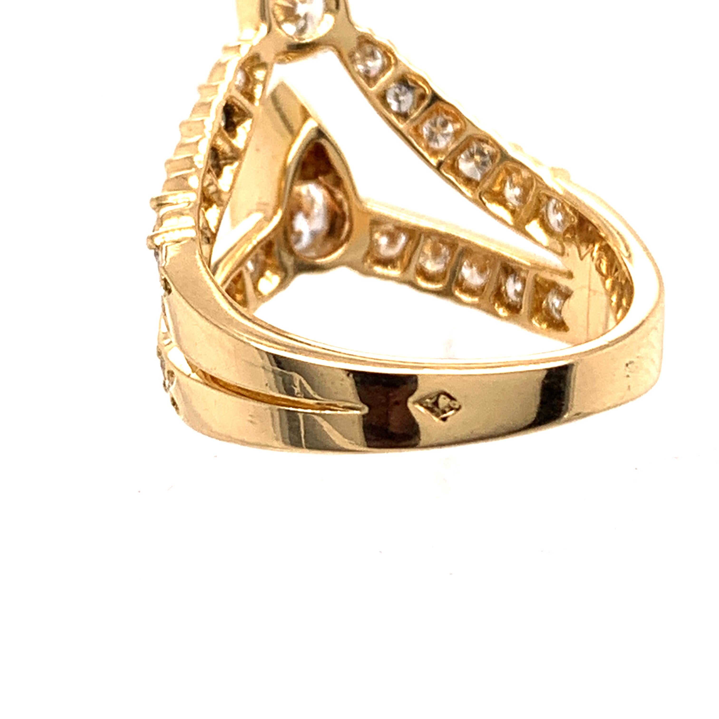 Women's Van Cleef & Arpels Gold and Diamond Teardrop Ring