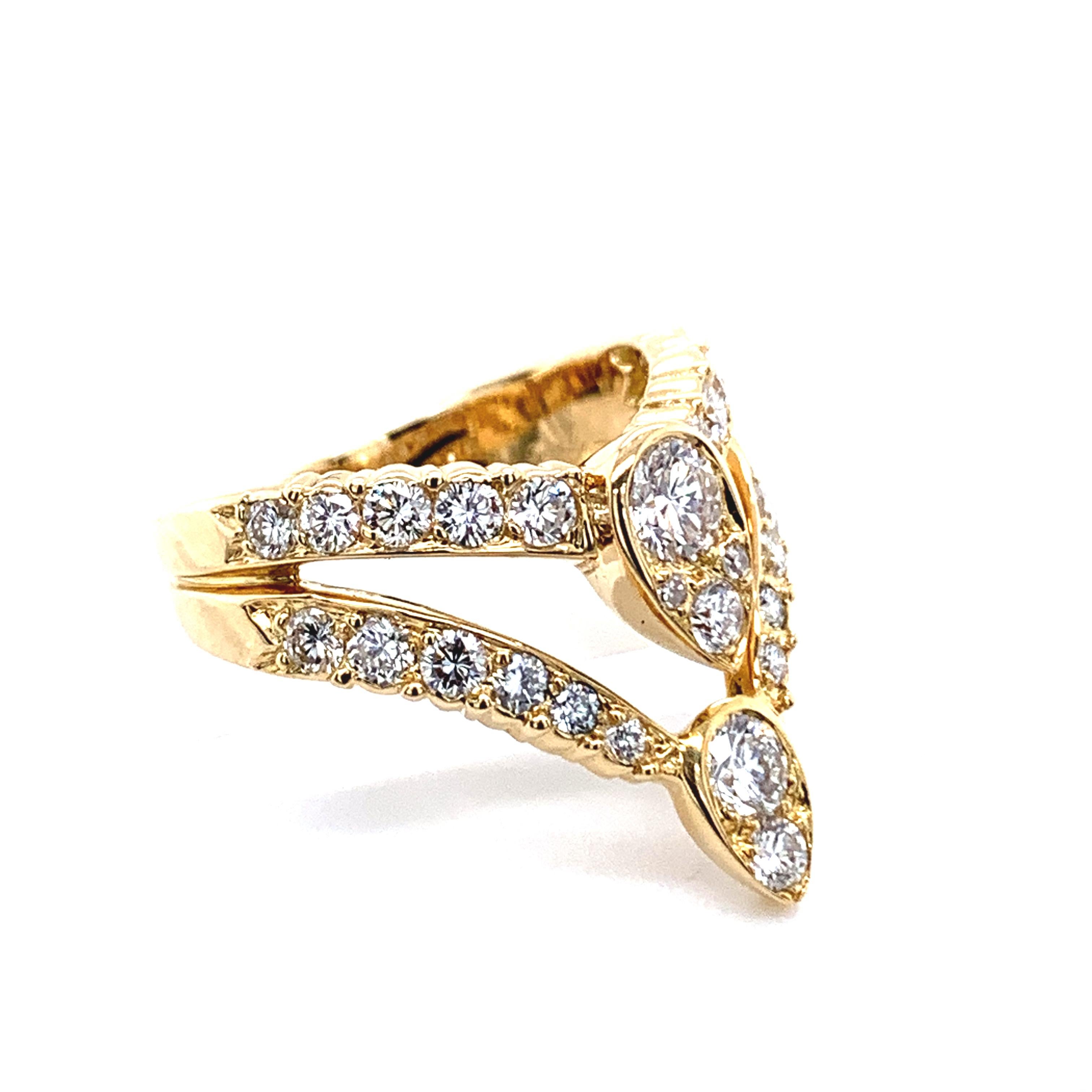 Van Cleef & Arpels Gold and Diamond Teardrop Ring 1