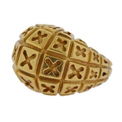Anello a cupola in oro Van Cleef & Arpels