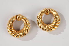 Van Cleef & Arpels Gold Earrings