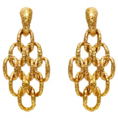 Van Cleef 
Arpels Gold Earrings