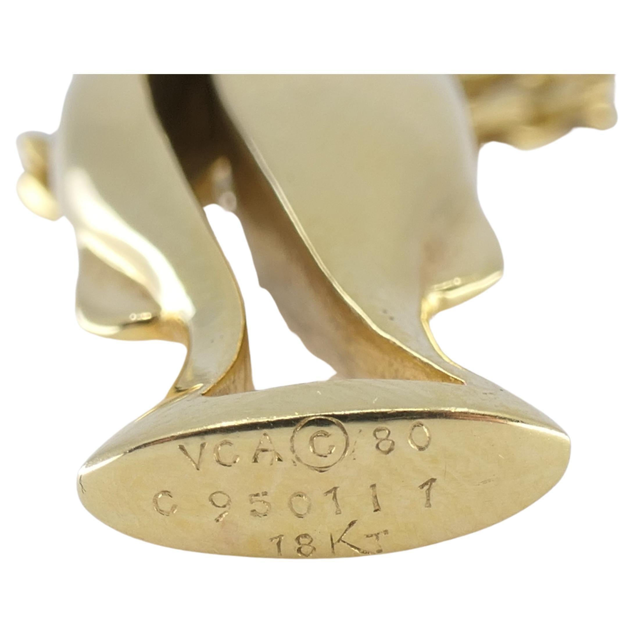 Van Cleef & Arpels Gold Fish Charm Key Ring Pendant 1