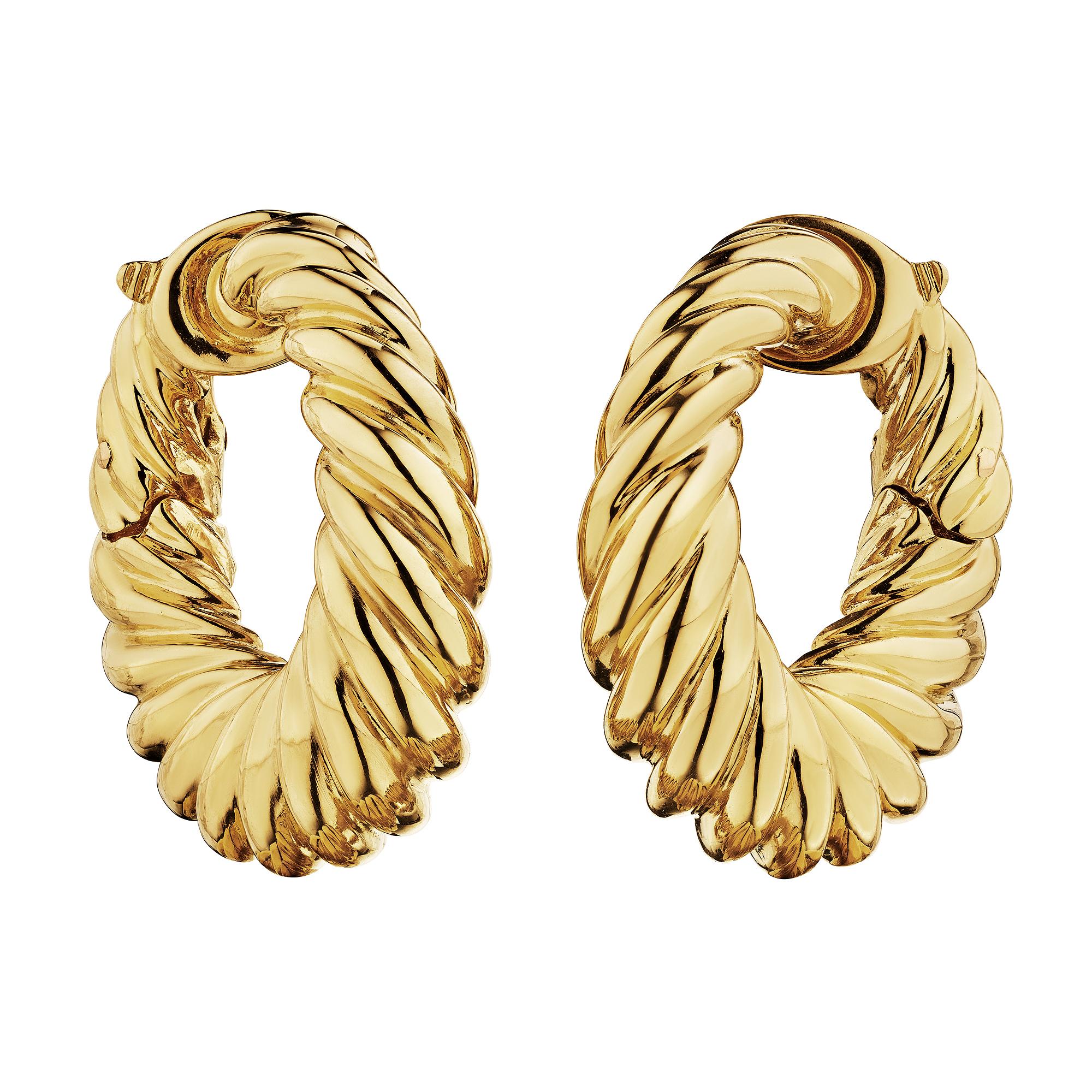 Vintage Van Cleef and Arpels 18 Karat Yellow Gold ClipOn Hoop VCA Earrings For Sale at 1stDibs