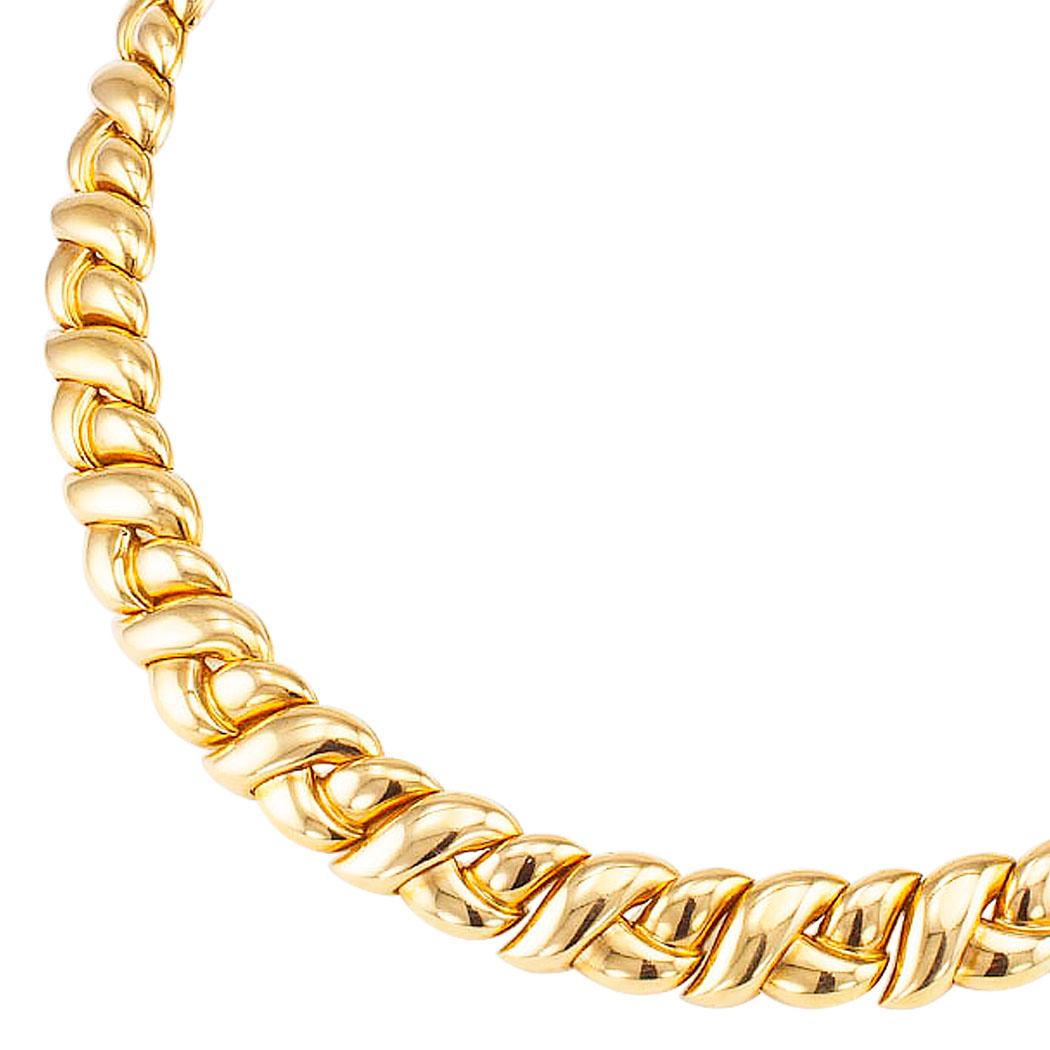 Van Cleef & Arpels Gold Necklace 1