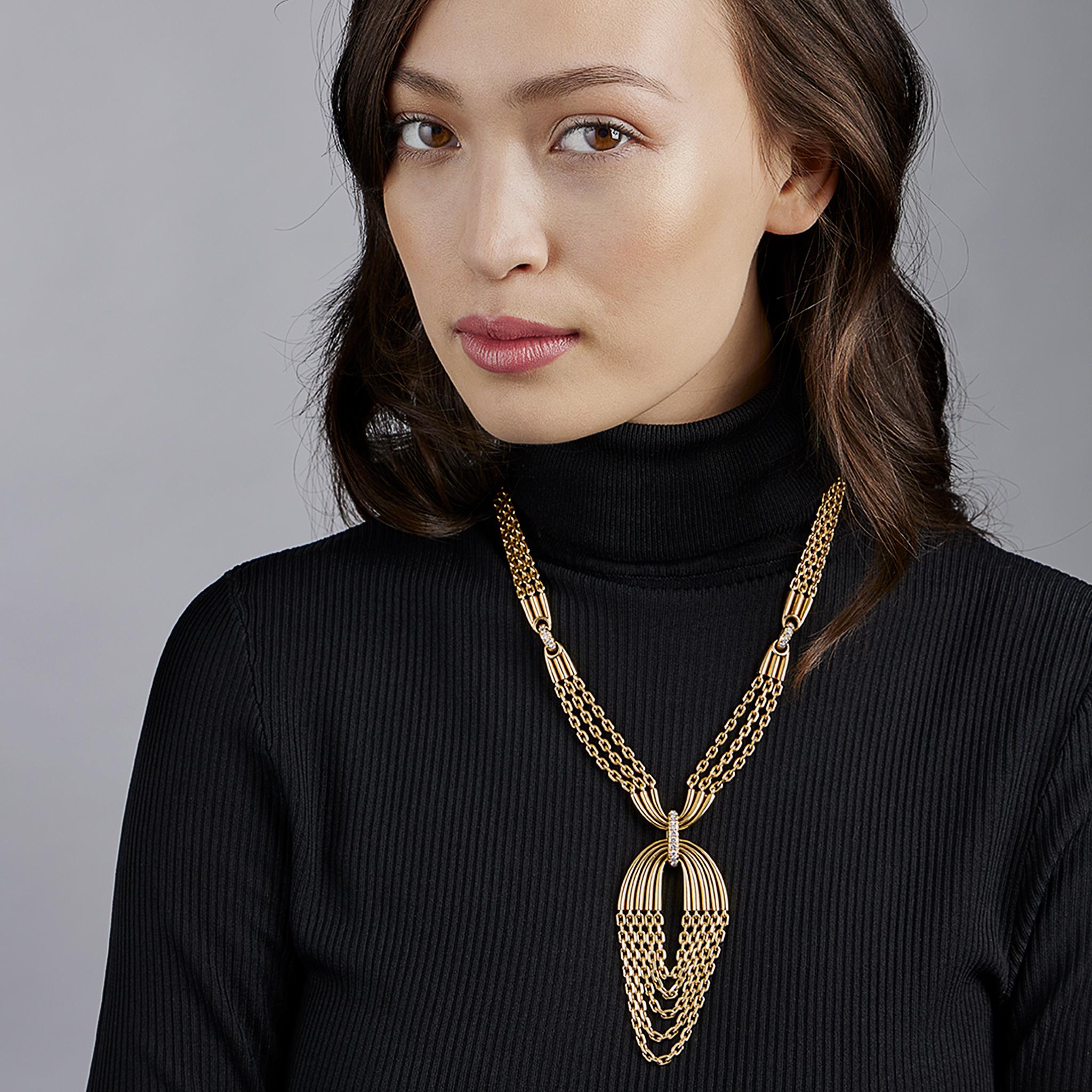 Van Cleef & Arpels, collier à pendentif en or Pour femmes en vente