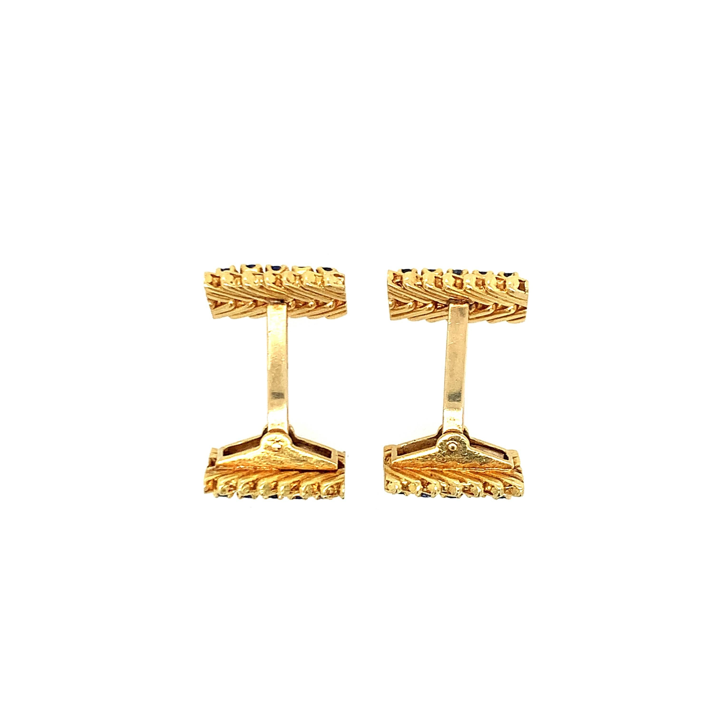 Van Cleef & Arpels Gold Sapphire Cufflinks In Excellent Condition For Sale In New York, NY