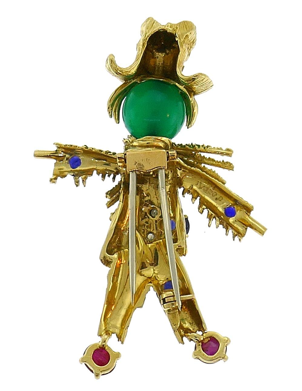 Colorful and fun scarecrow clip created by Van Cleef & Arpels in France in the 1970s. Definitely a conversational piece, the pin is a great addition to your jewelry collection. It makes a tasteful accent to any outfit.
Made of 18 karat (tested)